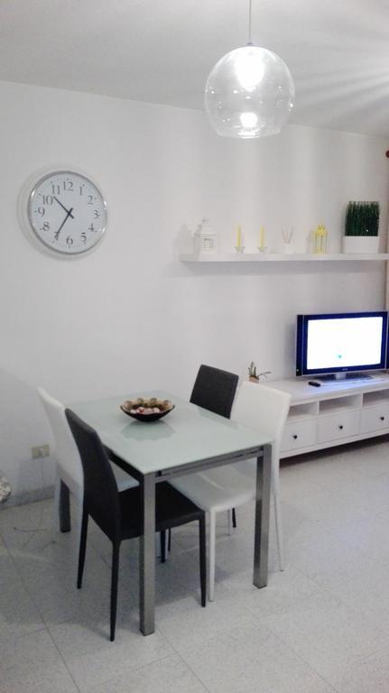Montana Roja Apartman El Médano Kültér fotó
